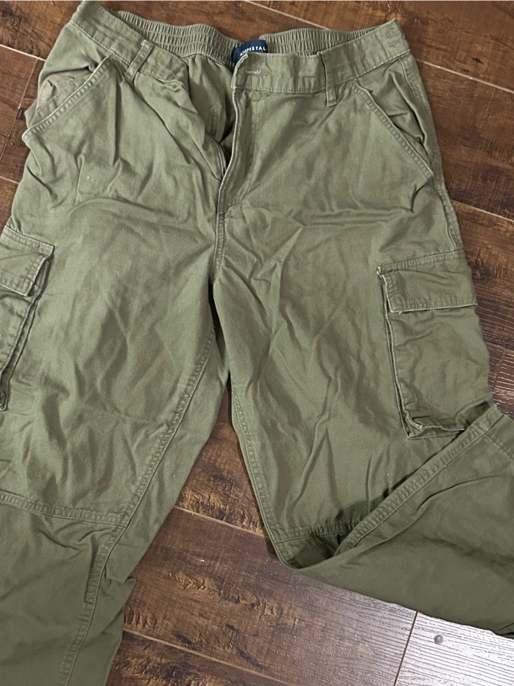 Aeropostale Men's Olive Cargo Pants - Military Green